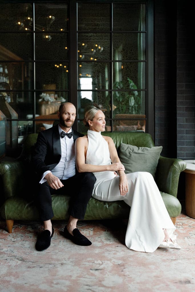 Elegant Detroit wedding at Book Tower venue


