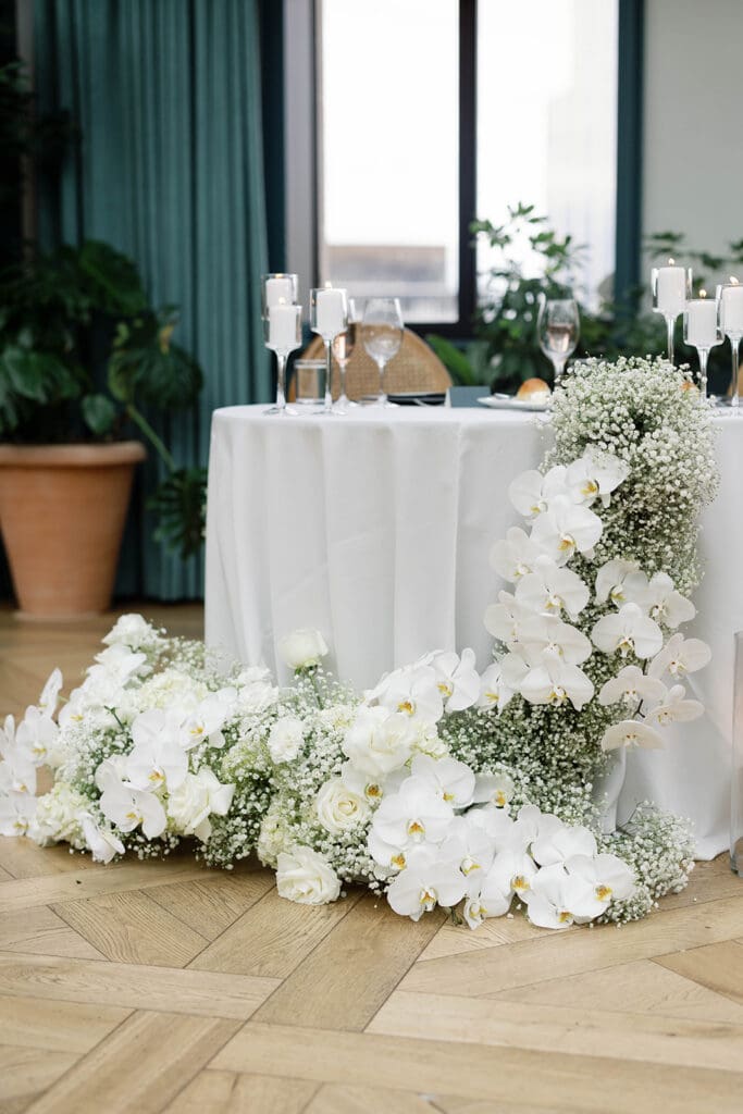 Modern baby’s breath wedding flowers at Book Tower
